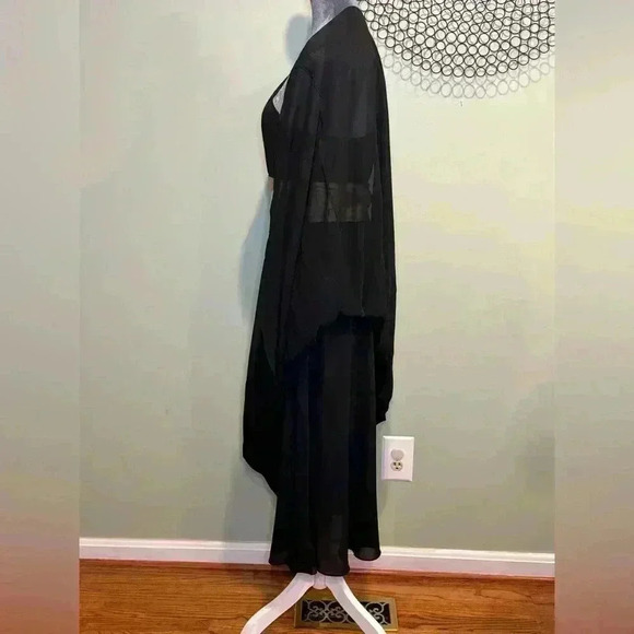 Banana Republic- Black one shoulder layered dress with gold belt - Size 12 - Picture 7 of 7